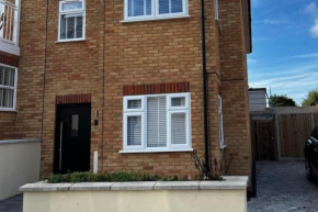 Seaview House with Sea View Harwich